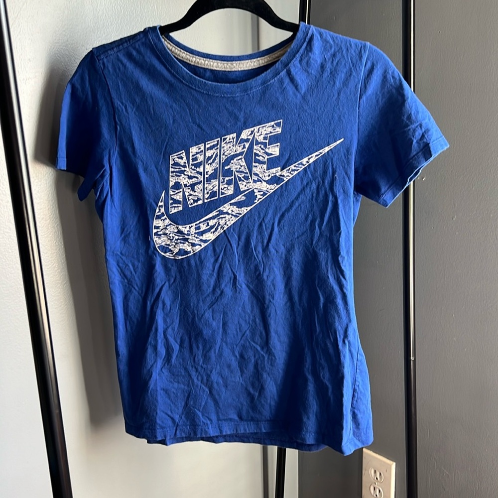 Blue Nike Slim-Fit Tee Size M women xs